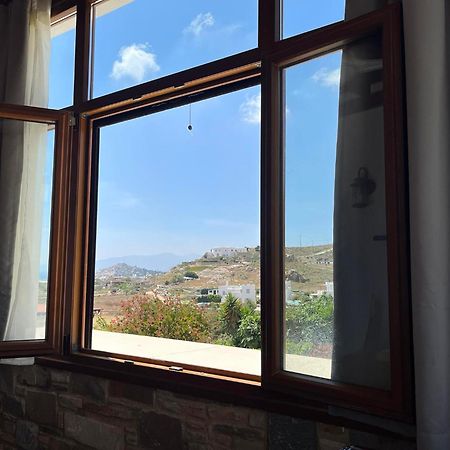 Armonia Studios, Apartments & Villa Mikri Vigla Bagian luar foto